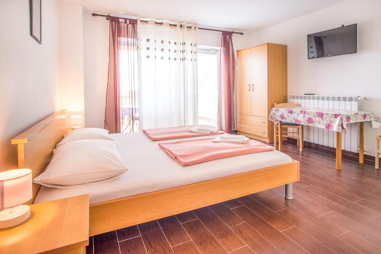 Apartments Bogdanic Krk I Krk Town Dış mekan fotoğraf